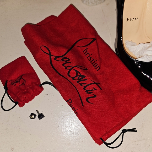 Christian Louboutin Black Patent Leather Pumps - Picture 4 of 7